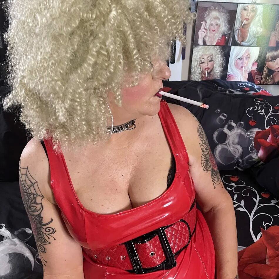 20 Pics MY HUBBY MADE ME A WHORE