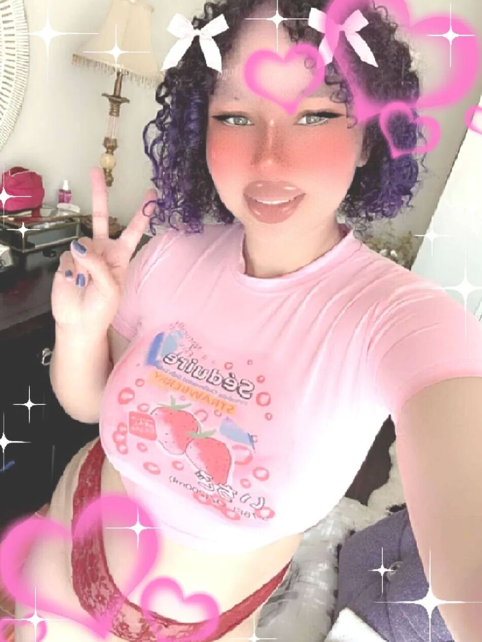 7 Pics Big Tiddy Strawberry Egirl Vanilla Faith