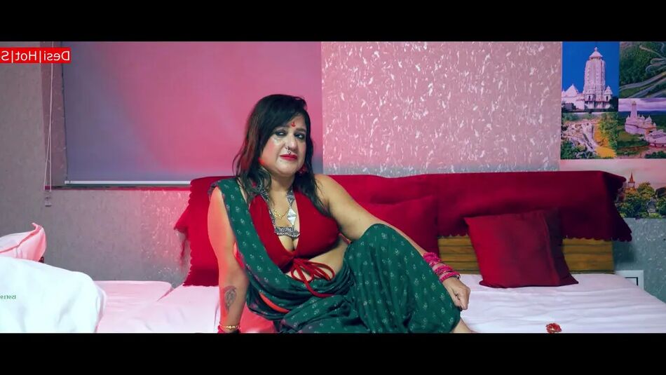 19 Pics Indian Hot Bhabhi