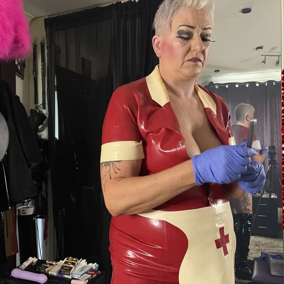 20 Pics MY NURSE SHIRLEY THE WHORE