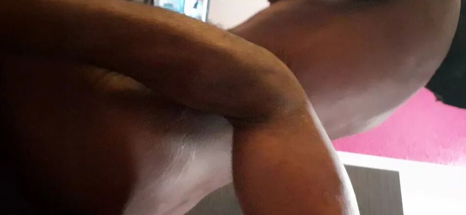 20 Pics Real homemade Amateur Ebony Pussy