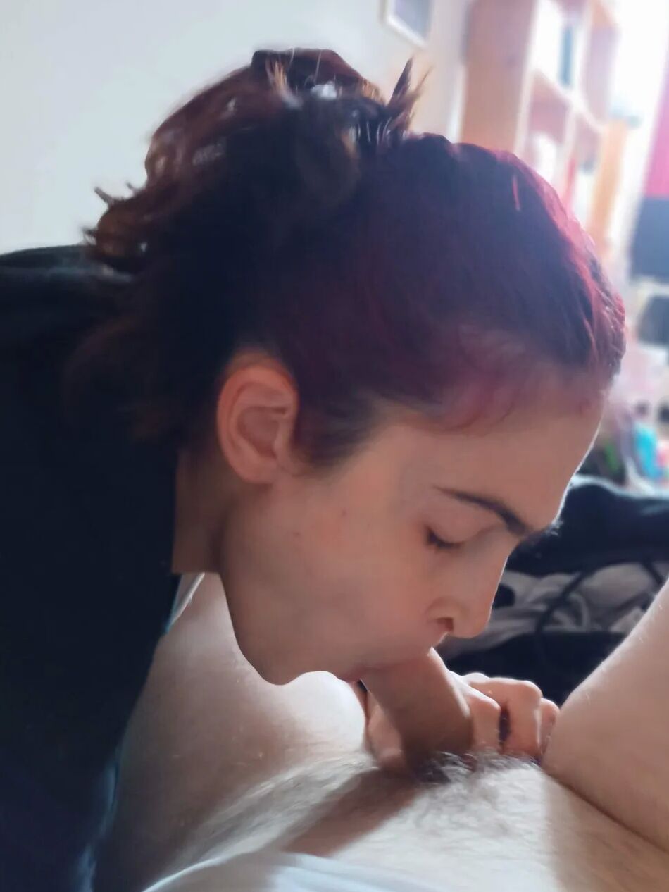 7 Pics Dick loving whore