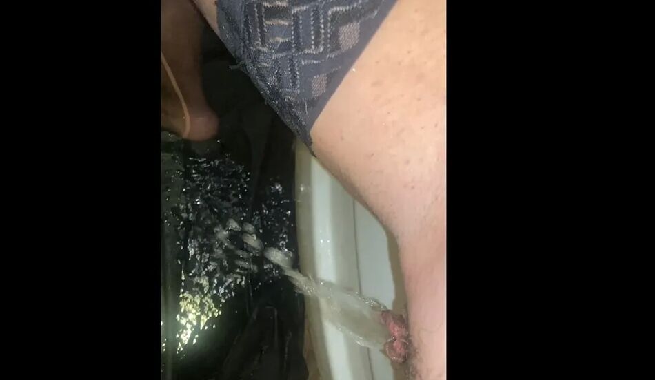 15 Pics Wanna see all my content? Check my links!