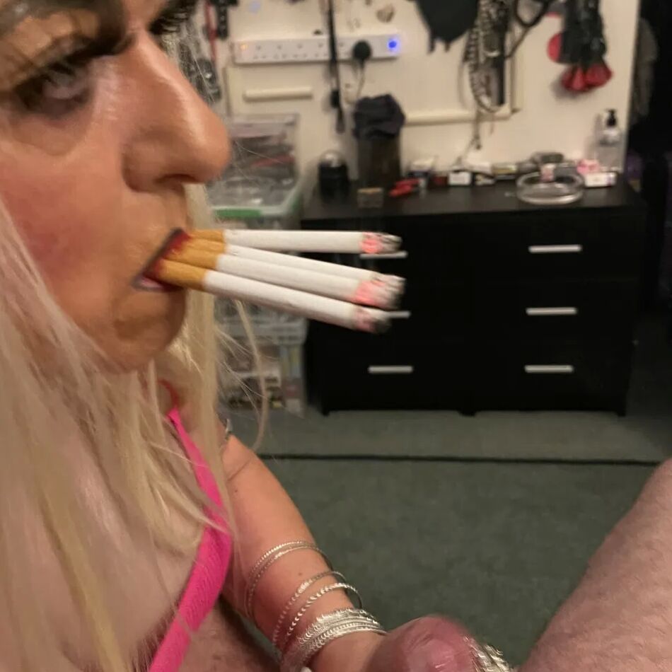 20 Pics SHIRLEY BIMBO HOOKER