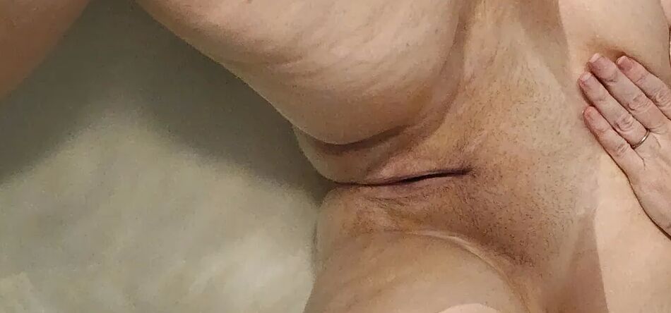18 Pics Bath Time
