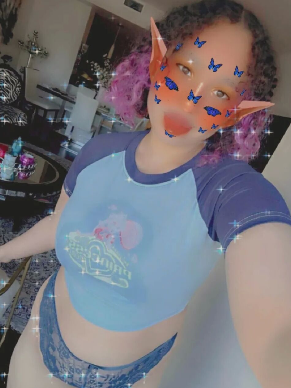 10 Pics Elf Egirl Vanilla Faith Ardalan