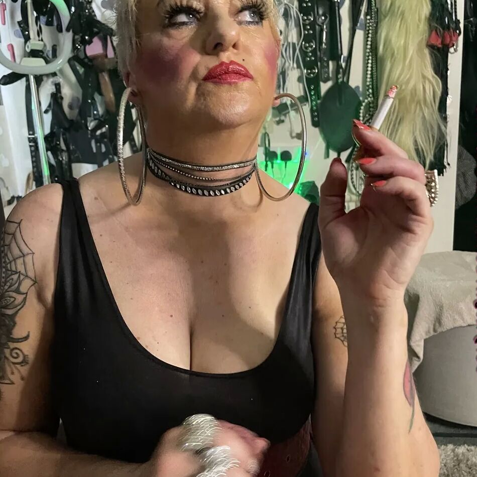 20 Pics SHIRLEY DISCO SLUT