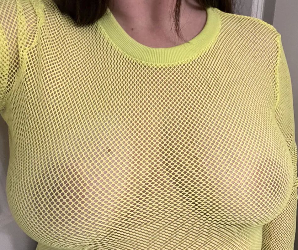 5 Pics New teasing tops