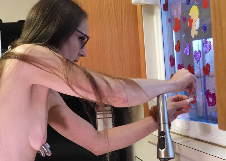 18 Pics Tits n Pussy 134