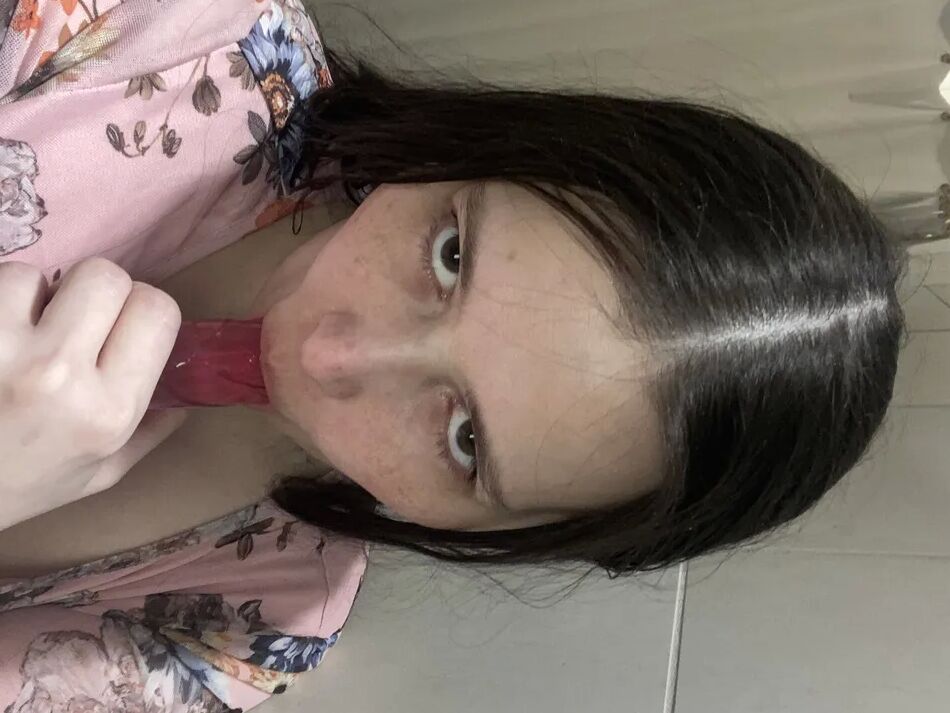 20 Pics SFW