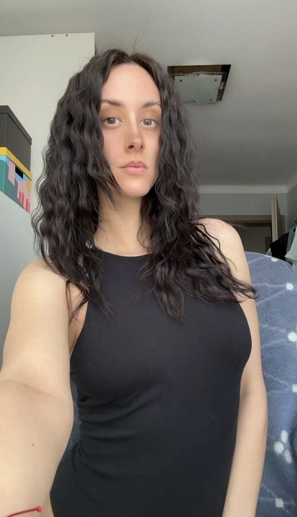 9 Pics In Black!