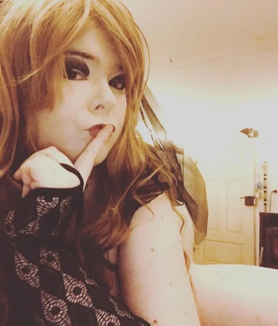 20 Pics Fette Gothic Fotze