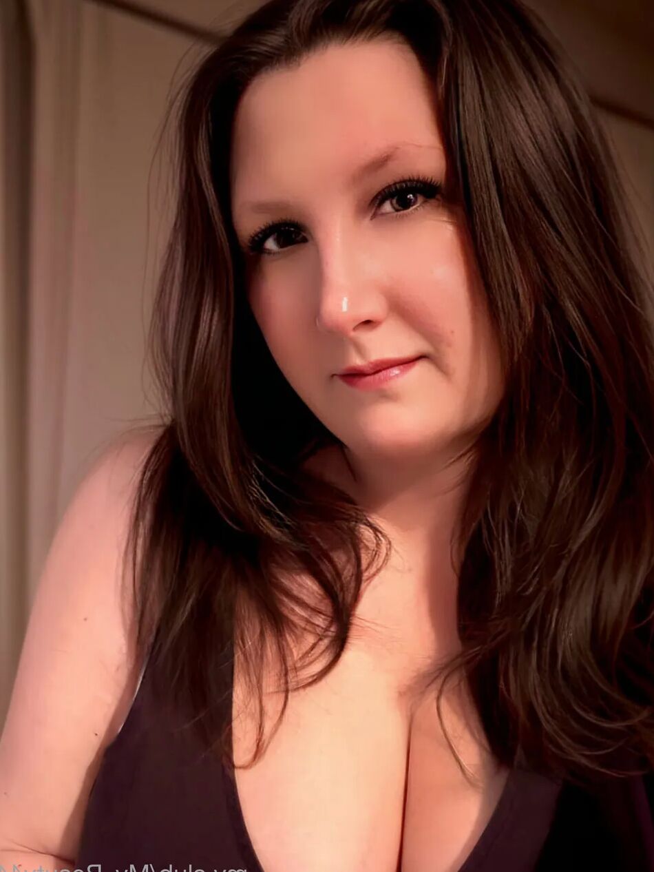 13 Pics Lady_My Free Photos