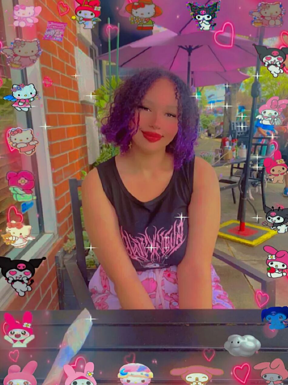 10 Pics Cute Egirl