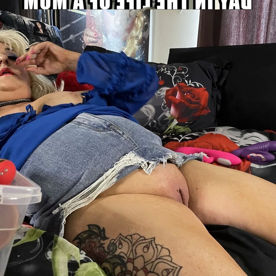 20 Pics DAY IN THE LIFE OF A MOM SHIRLEY