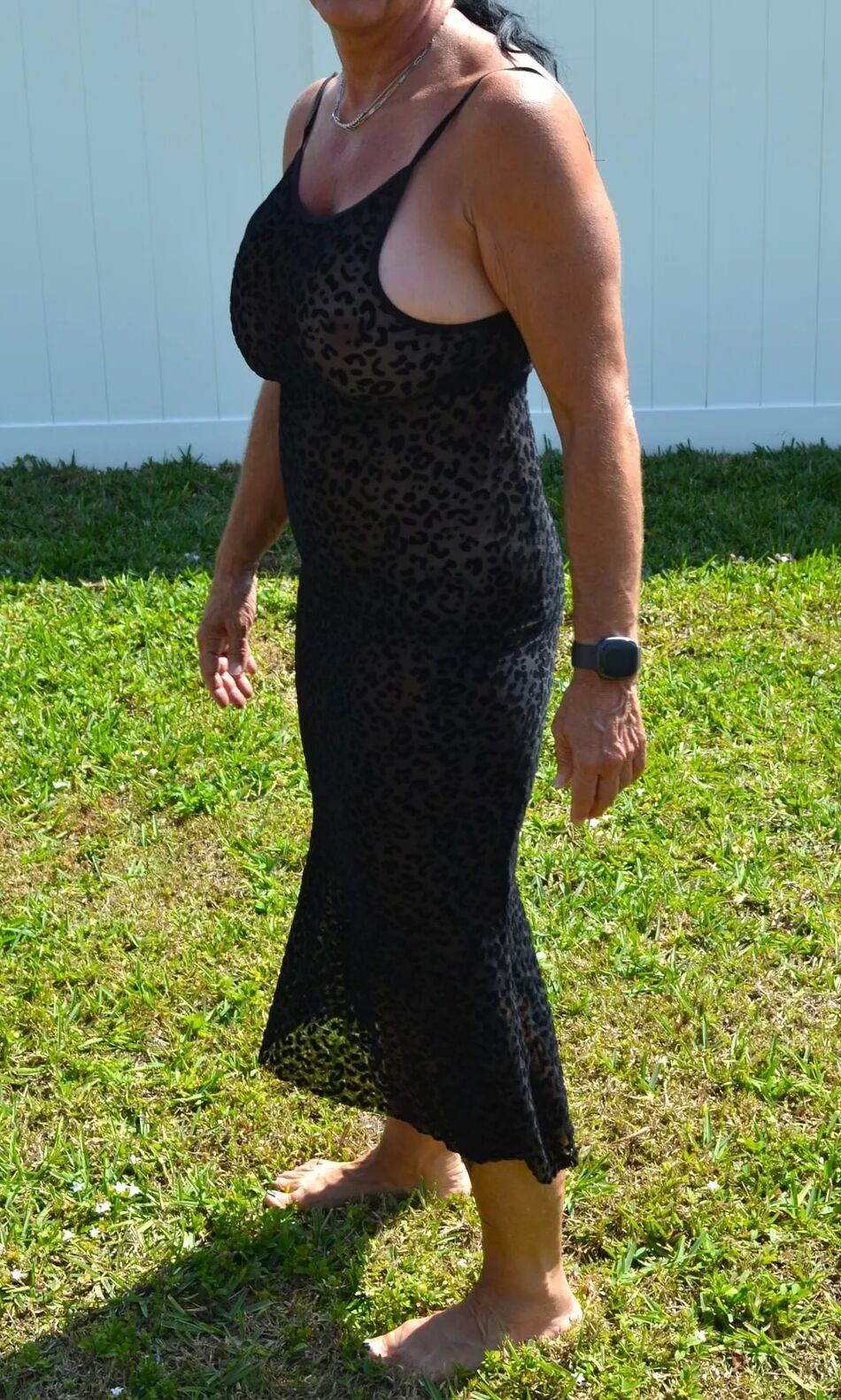 20 Pics Fuck Toy Fun Outside