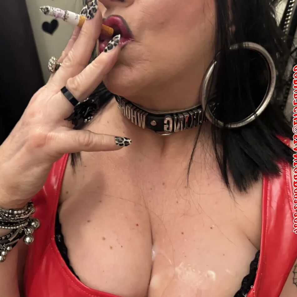 20 Pics MY FILTHY STEPMOM SHIRLEY