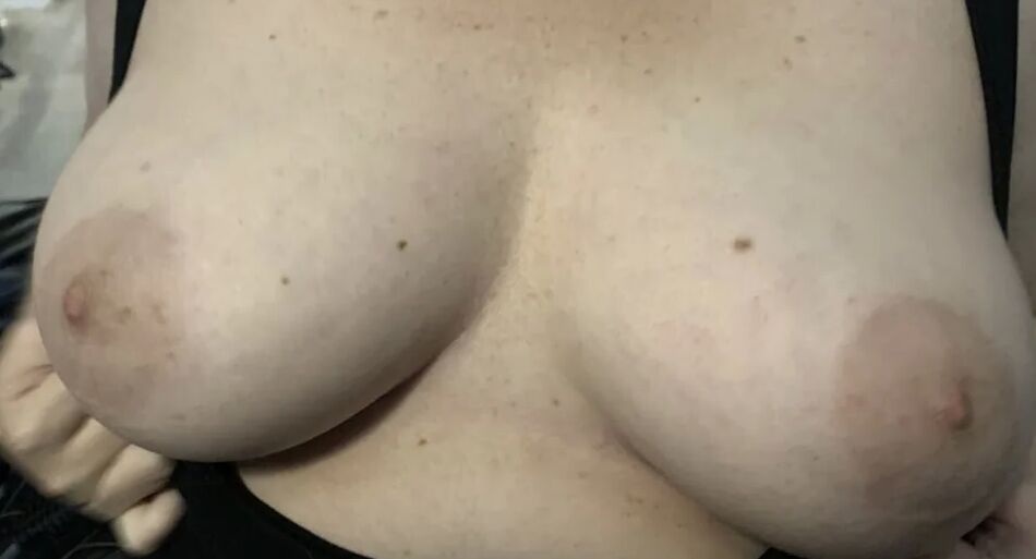 12 Pics Wikked kittens big tits