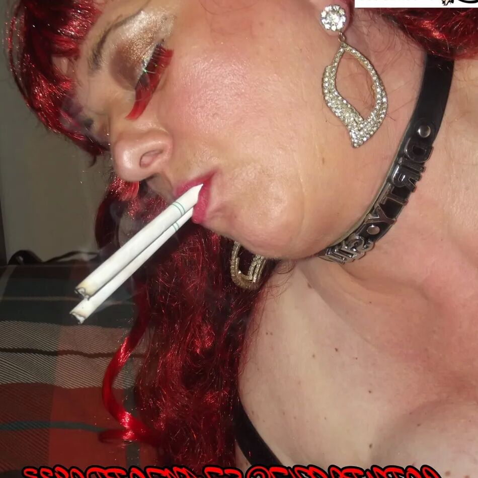 20 Pics SHIRLEY SLUT 696