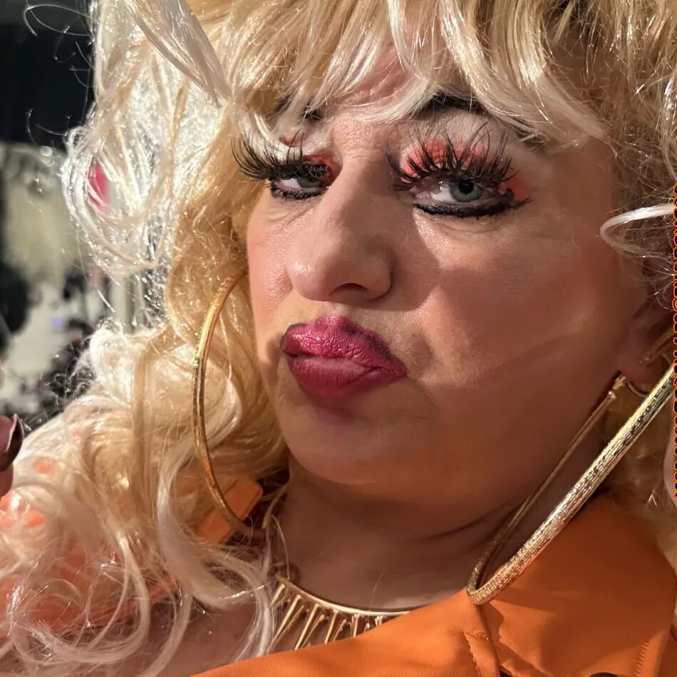 20 Pics BE A SLUT I AM