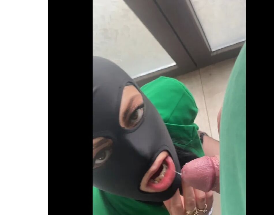 20 Pics i suck ur dick, u eat my pussy, deal?