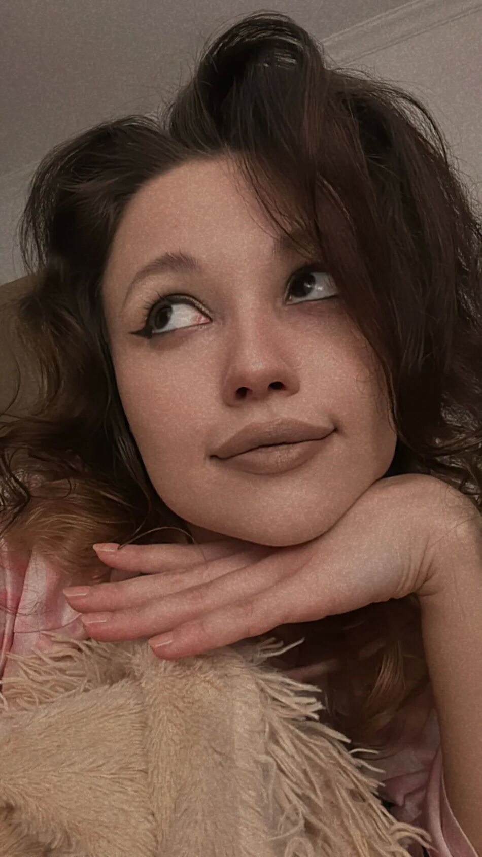 9 Pics Lili Free Photos