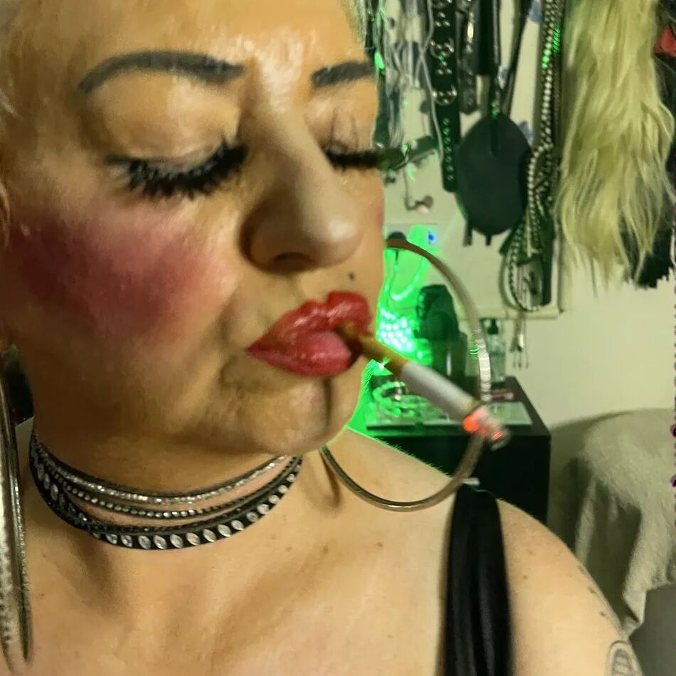 20 Pics SHIRLEY DISCO SLUT