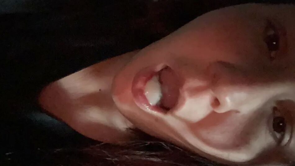 6 Pics Cum in mouth