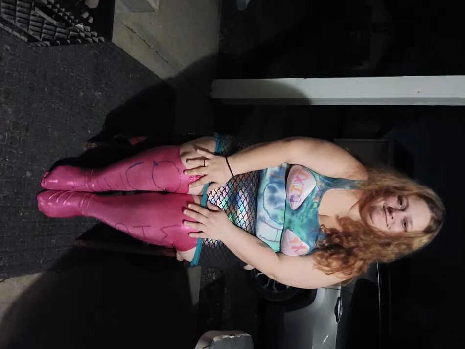 9 Pics Sexydixie27 has a message