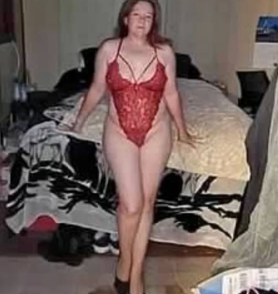20 Pics Trying to be sexy