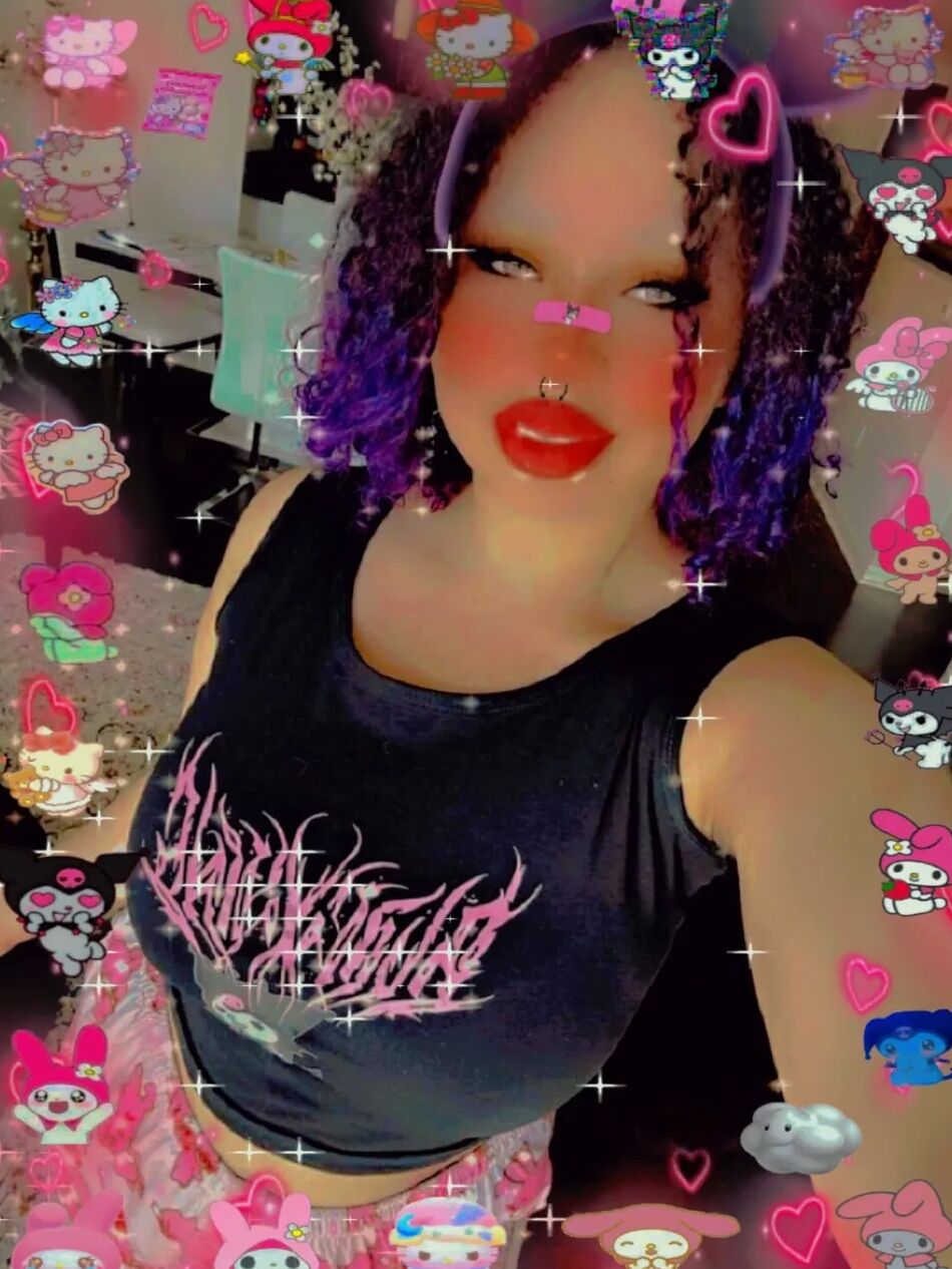 10 Pics Cute Egirl
