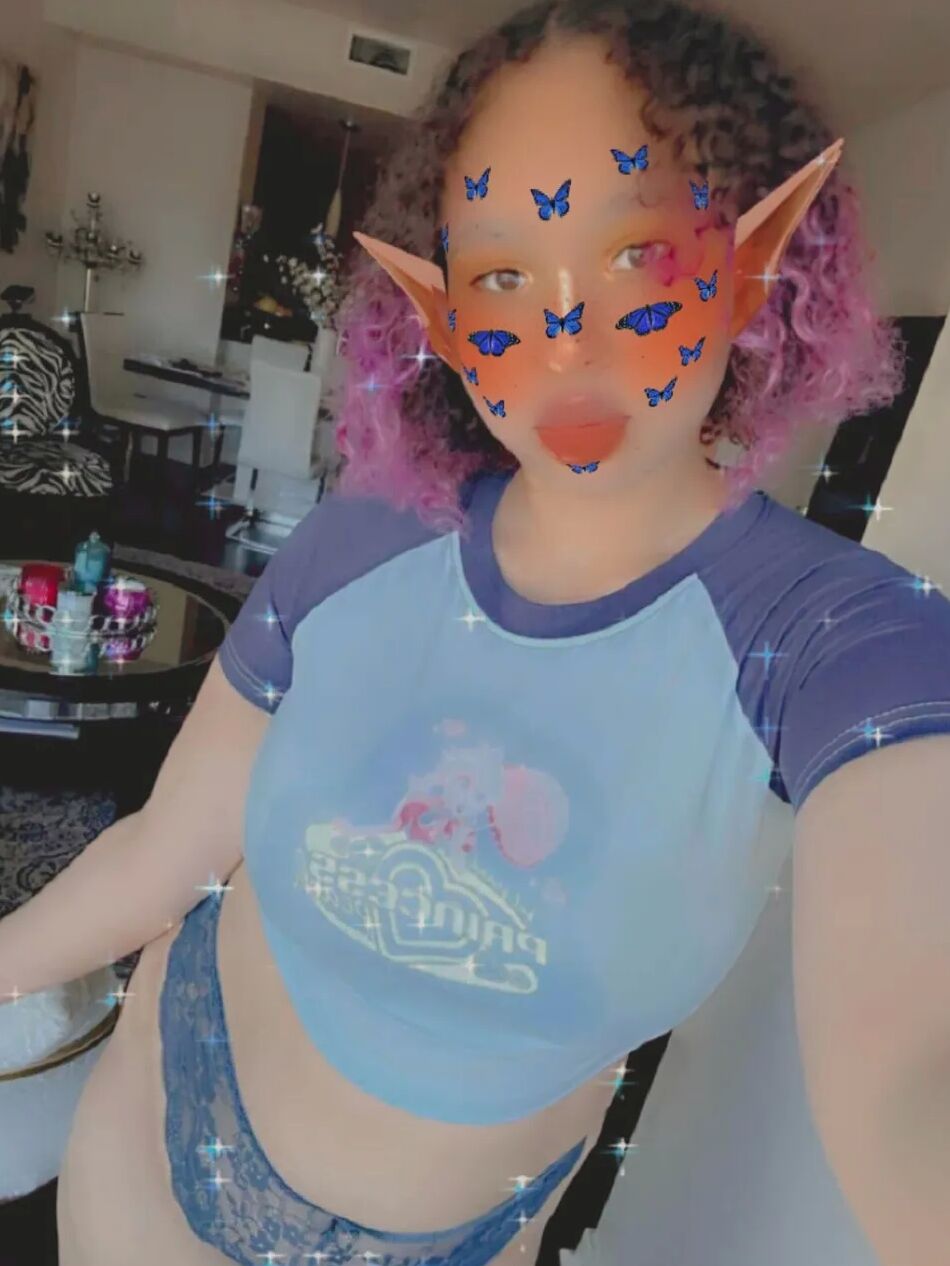 10 Pics Elf Egirl Vanilla Faith Ardalan
