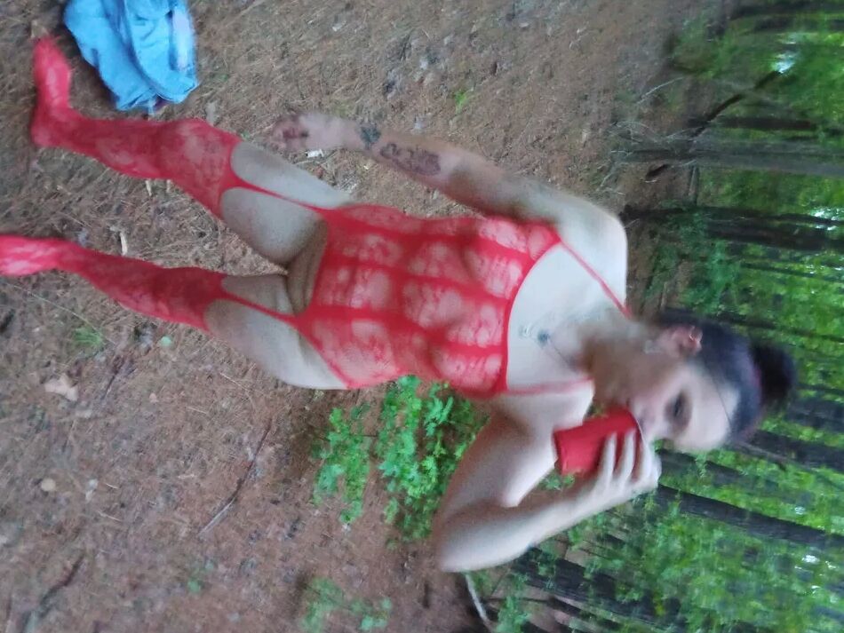 14 Pics Hot wife