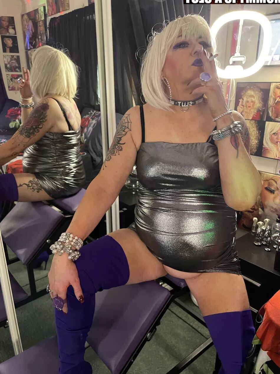 12 Pics SHIRLEY SLUT MOM