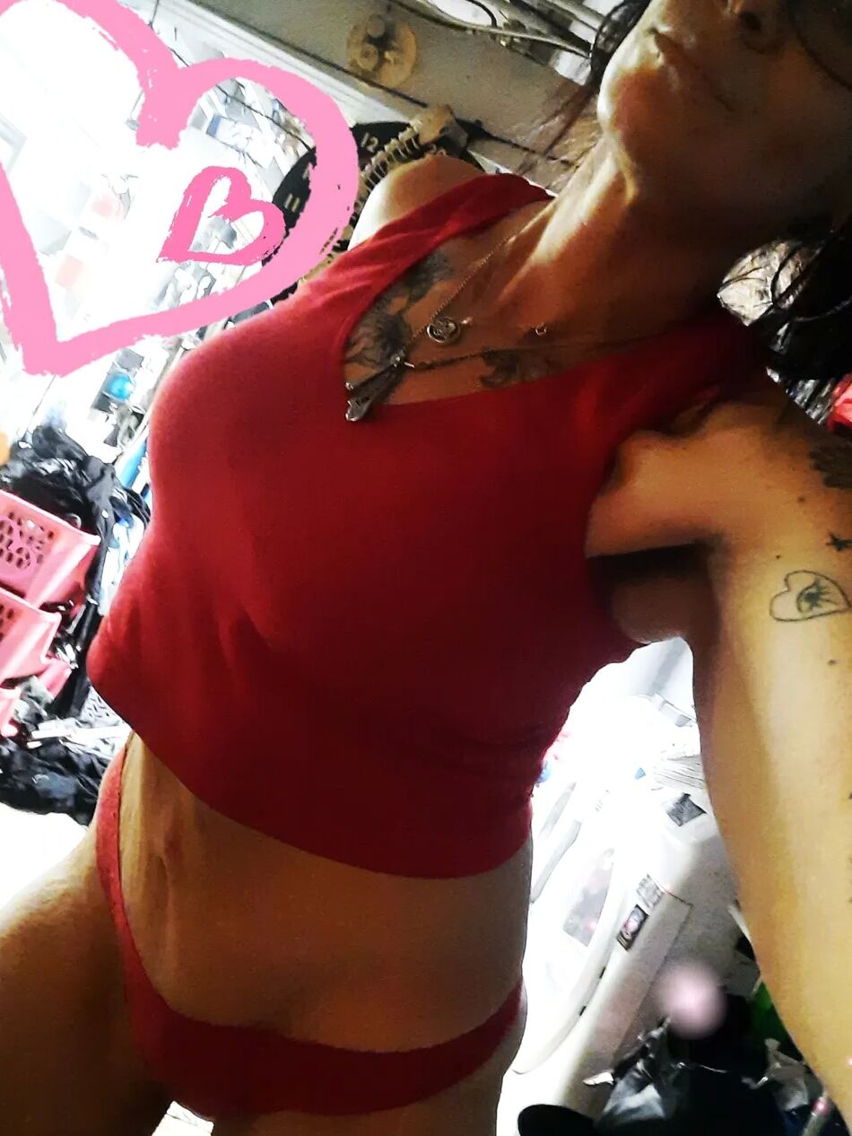 18 Pics Life's to short to not be a dirty girl
