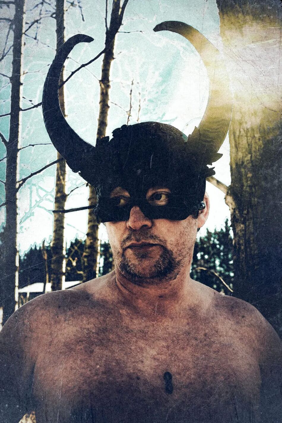 17 Pics In The Woods