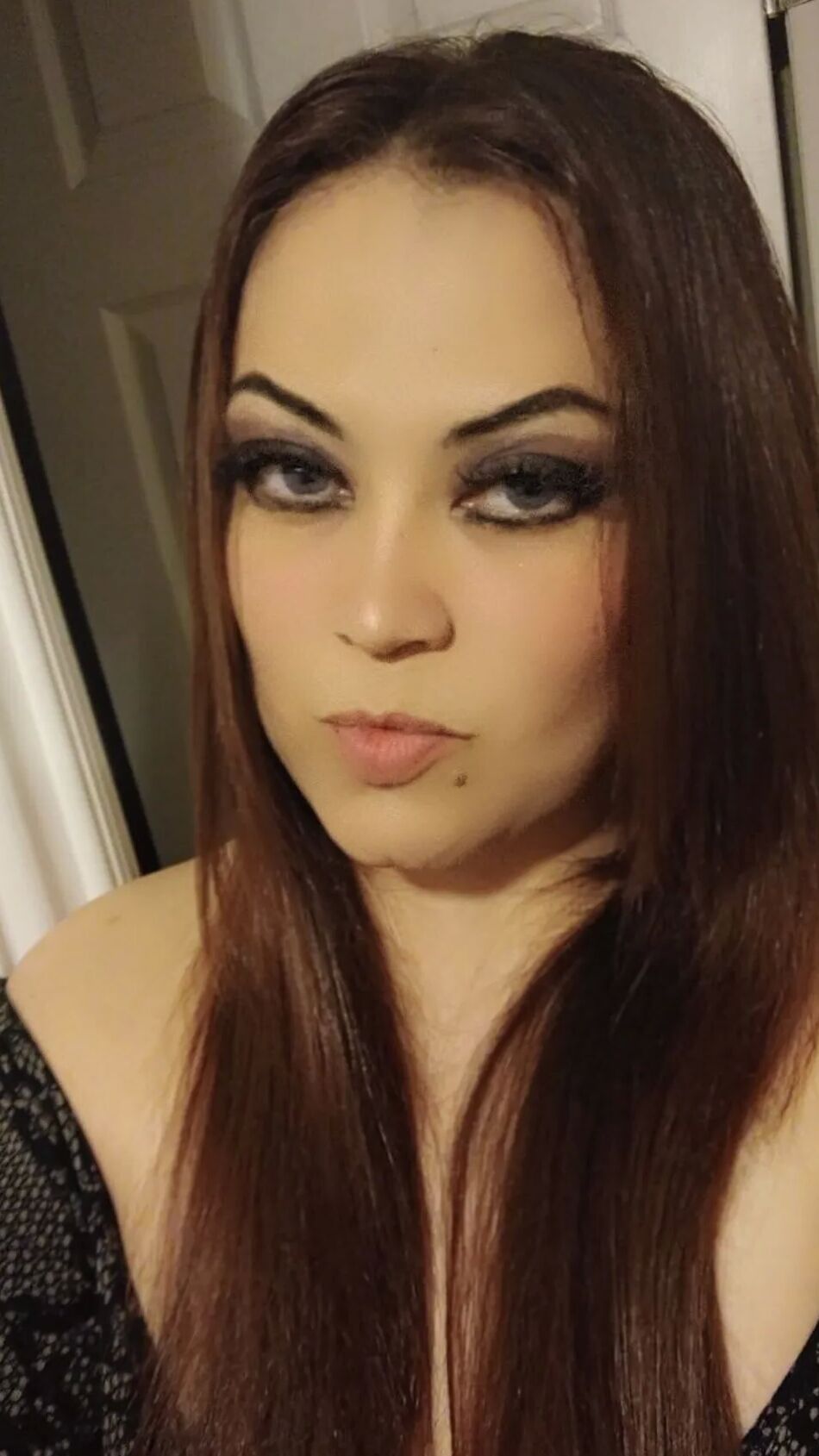 7 Pics Without anything to do