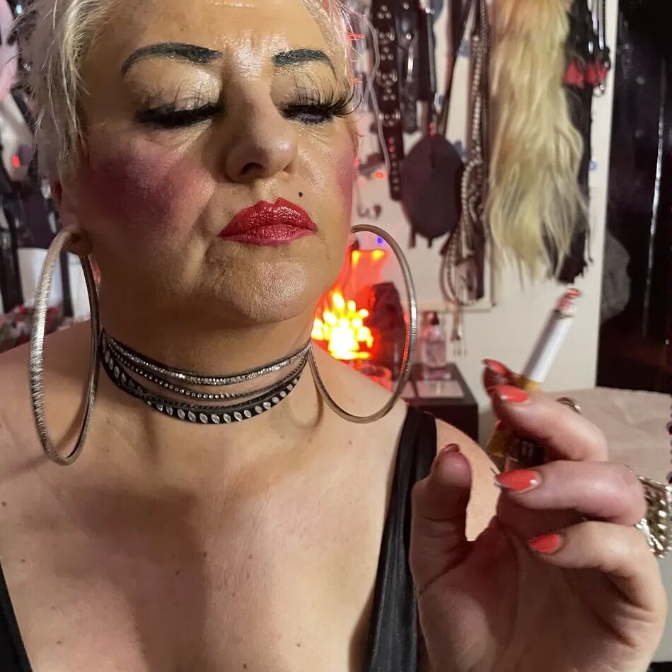 20 Pics SHIRLEY DISCO SLUT