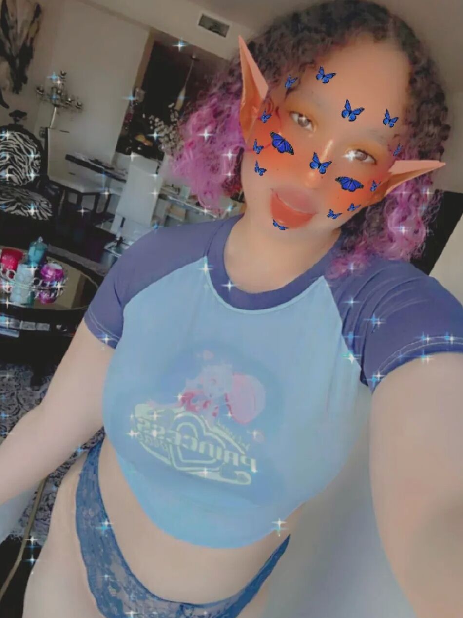 10 Pics Elf Egirl Vanilla Faith Ardalan