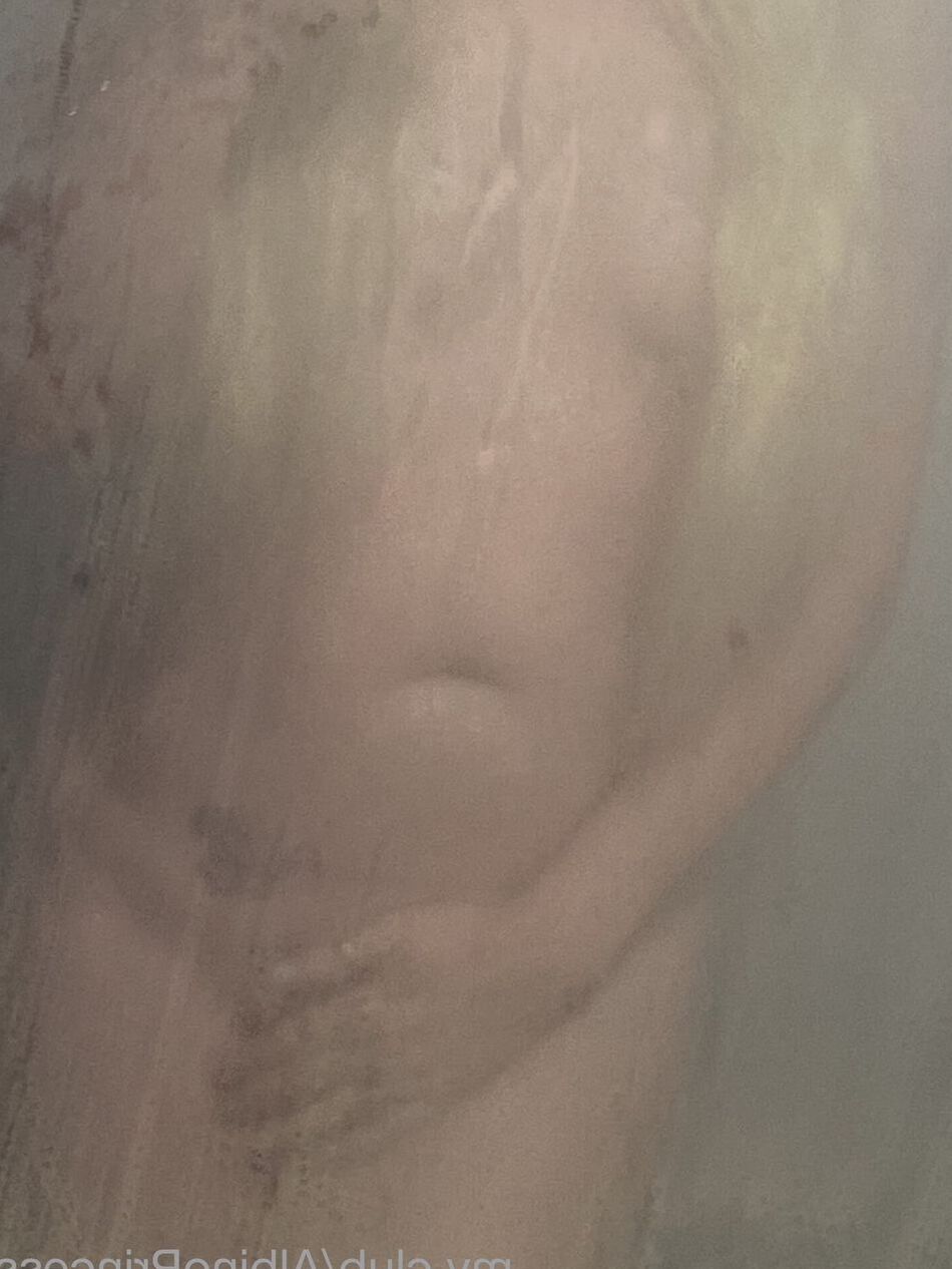 5 Pics Albino Princess Free Photos