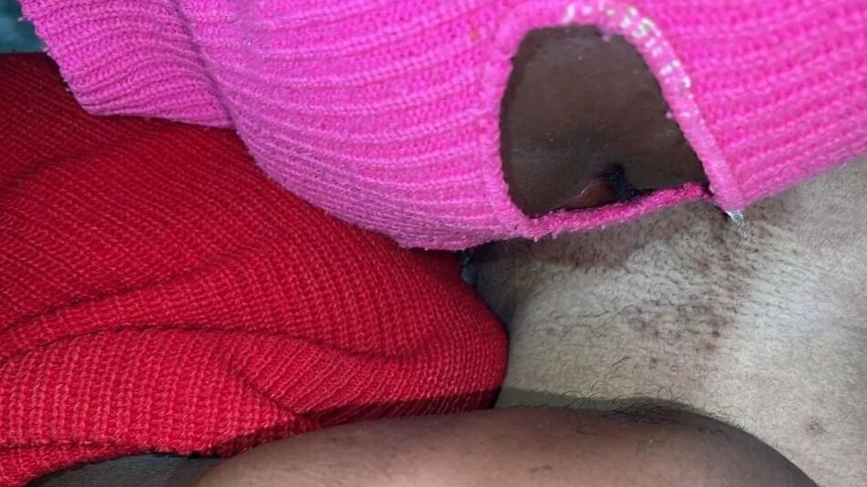20 Pics Me and my buddy rim and eat her pussy together