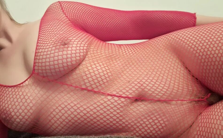6 Pics Roter catsuit