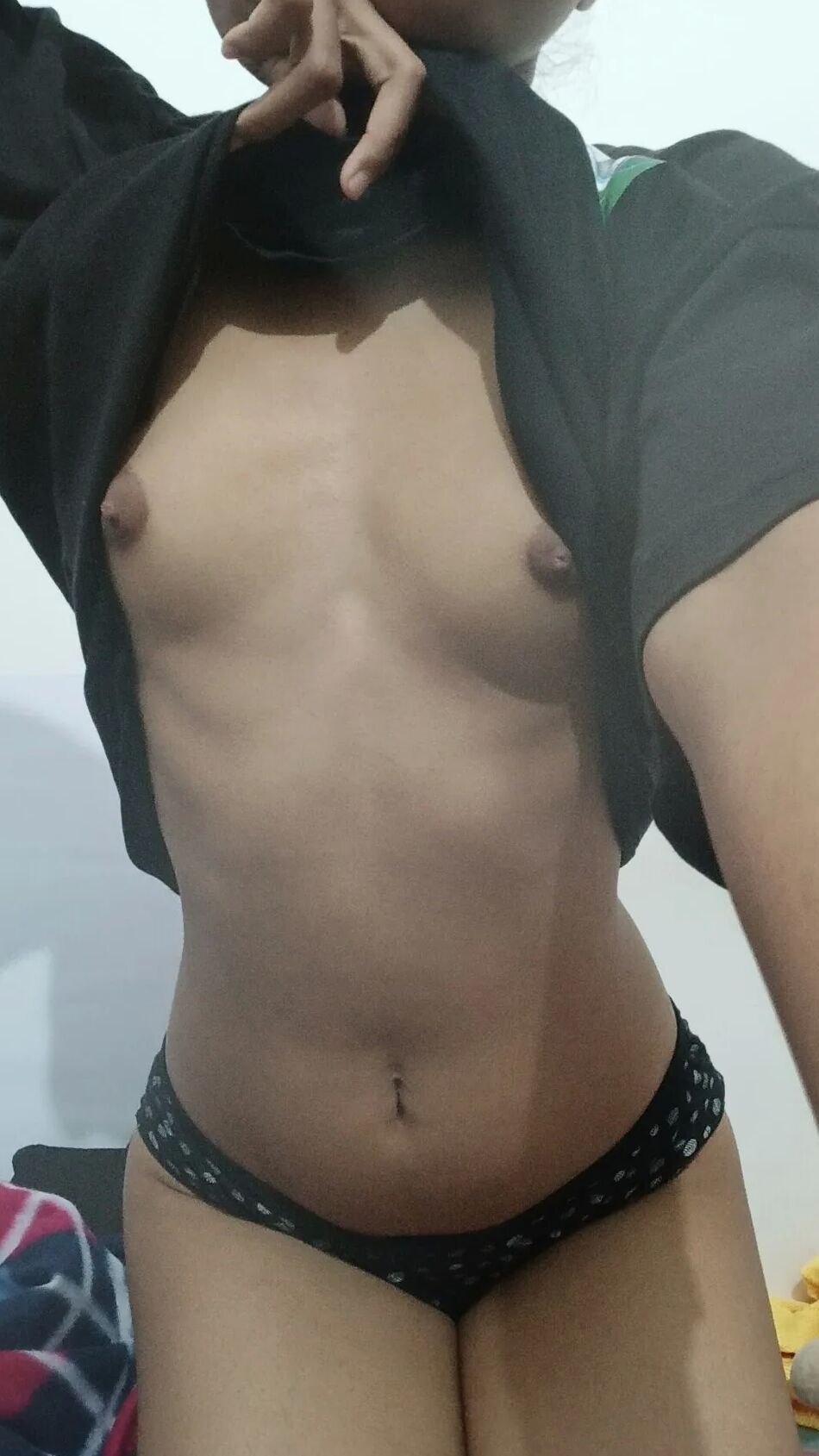 20 Pics desi girl hot and very sexy
