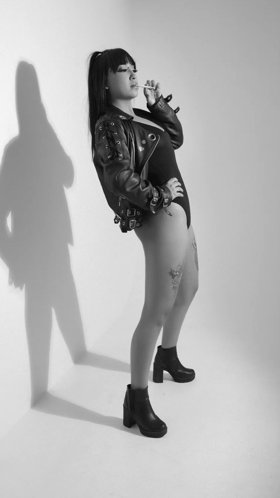 6 Pics black and white