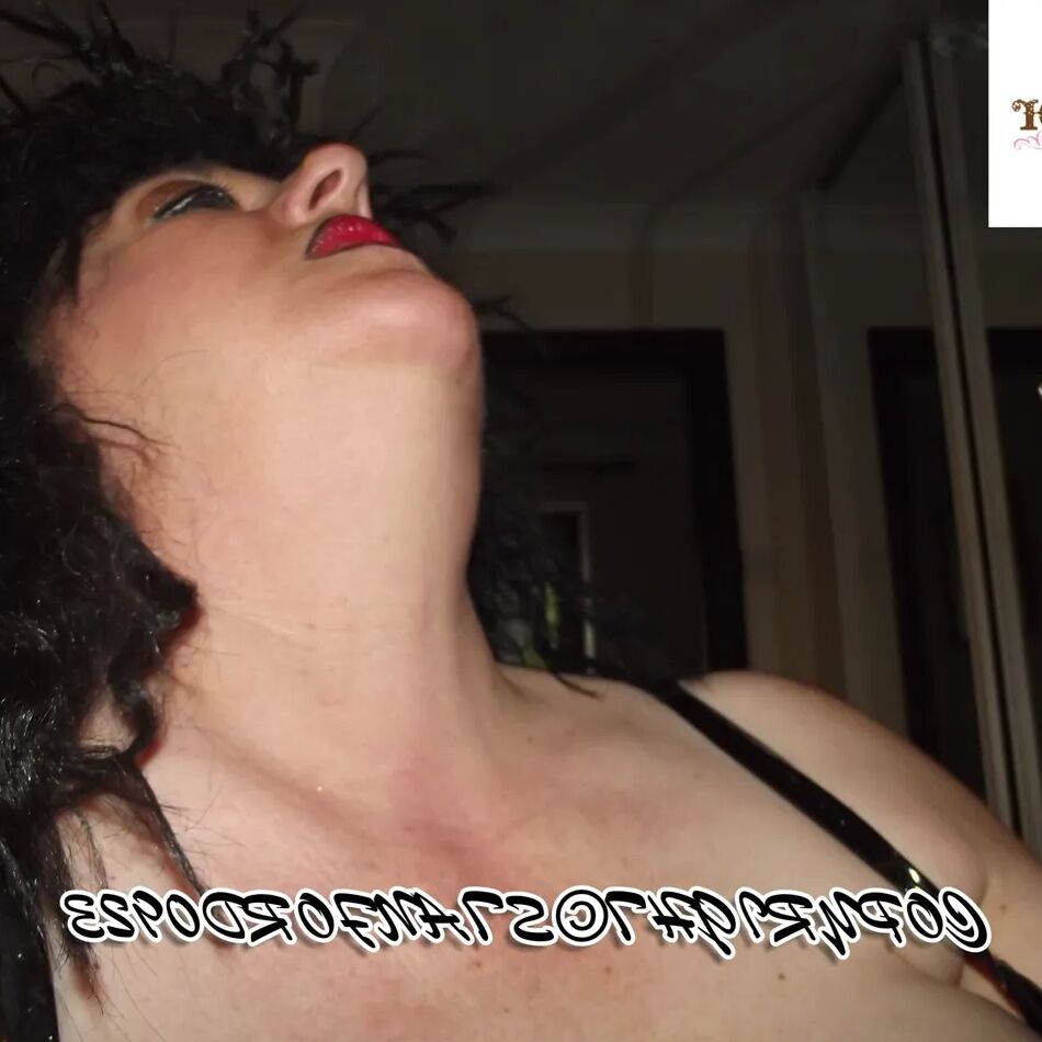 20 Pics SHIRLEY SLUT 809