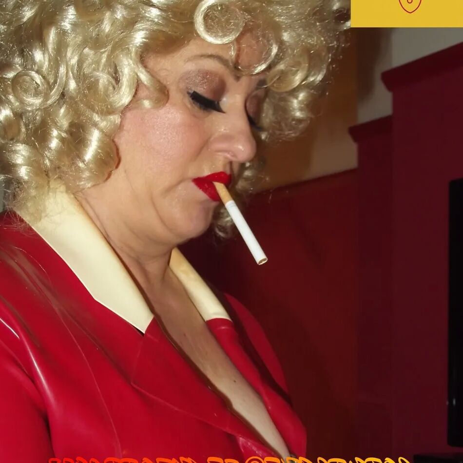 20 Pics SHIRLEY SLUT 791