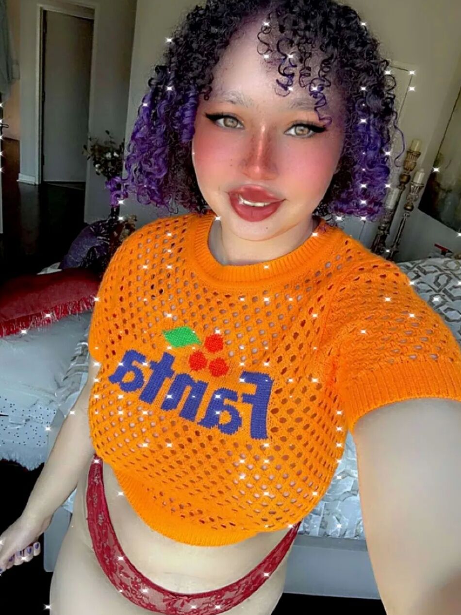 6 Pics Big Tiddy Orange Fanta Girl Aamira Ardalan