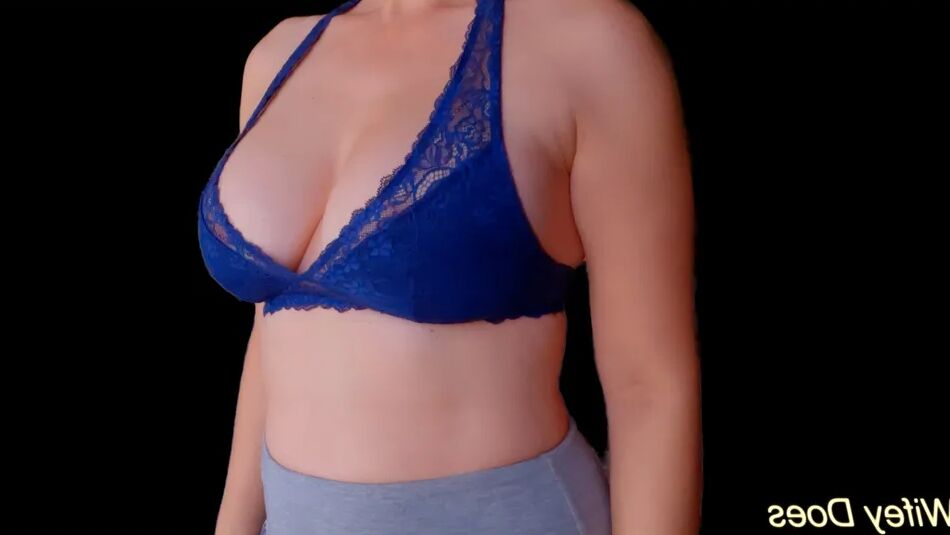 10 Pics Wife stuns in lacey blue bra