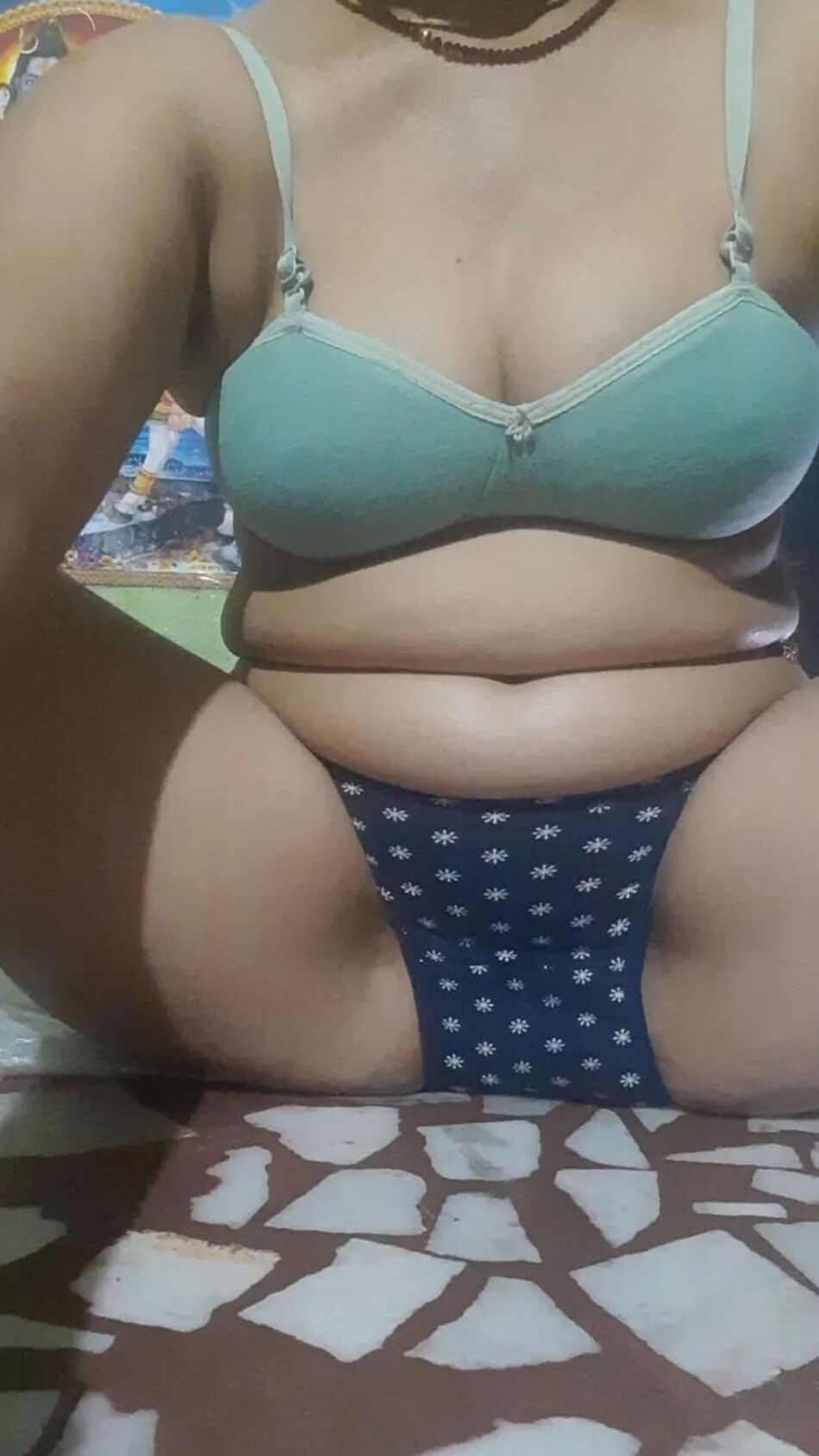 20 Pics My all hot sexy nude boobs and pussy anal pic