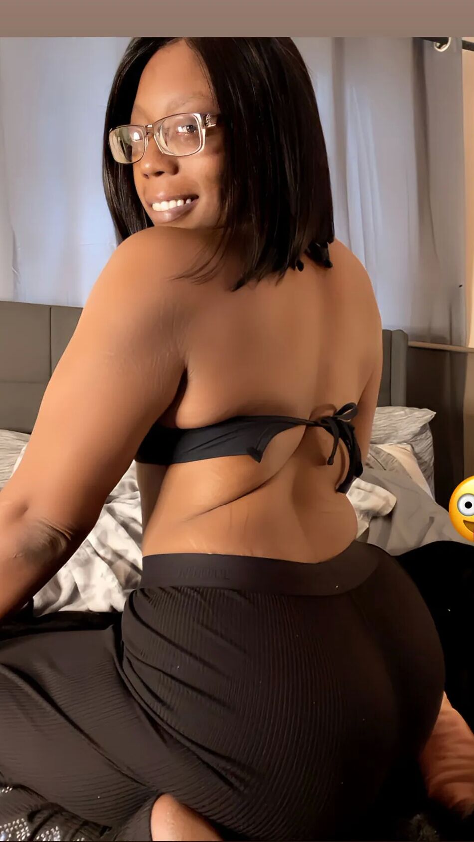 16 Pics Use this black pussy please